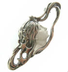 Jugendstil Brosche Frauenkopf