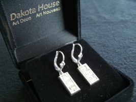 Jugendliche Art Deco Ohrstecker, sehr schick