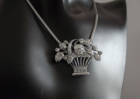 Art Deco Halskette im Gatsby Stil