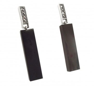 Ohrstecker im Art Deco Stil mit poliertem Onyx und Markasiten