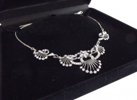 Collier im Viktorianischen Stil