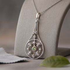Damen Halskette 925 Silber mit Peridot und Perlen
